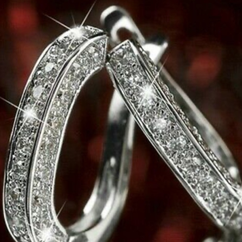 NEW Sterling Silver Beautiful Earrings - Picture 2 of 3